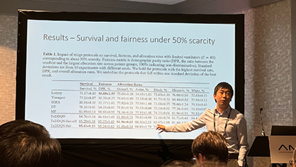 Yikuan Li presents his work at AMIA 2024