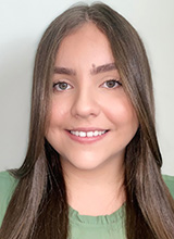 Headshot of Molishka Flores-Narvaez