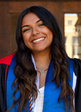 Headshot of Laura Arroyo